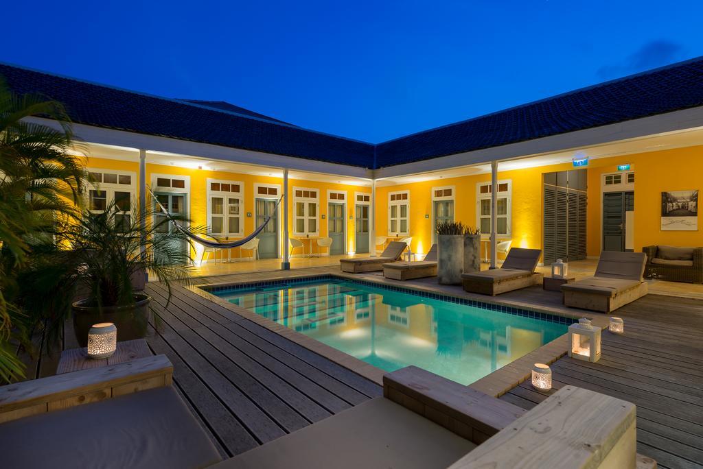 Boutique Hotel 'T Klooster Willemstad Exteriör bild